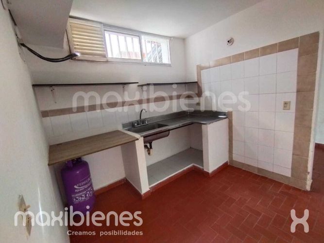 Apartaestudio en arriendo en San Lucas, Medellín, 20 m² · foto 9 de 11