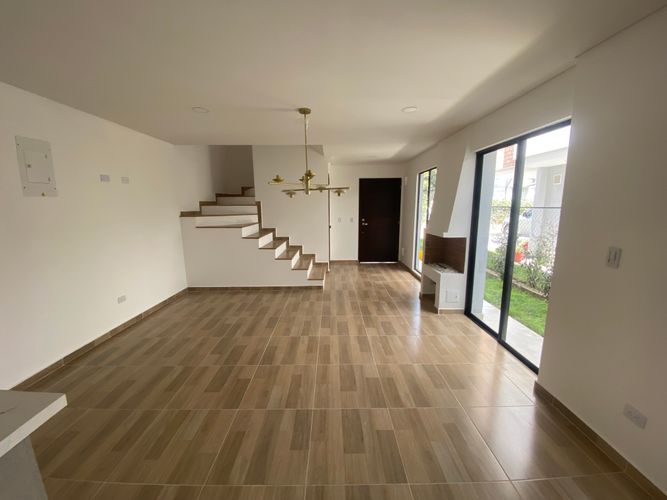 Casa de 3 alcobas en venta en Pueblo Viejo, Cota, 261 m² · foto 16 de 24