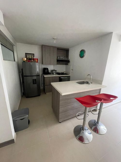 Apartamento de 2 alcobas en venta en Lorena, Medellín, 78 m² · foto 5 de 14