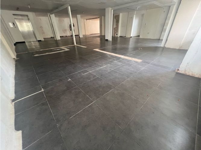 Edificio en venta en San Vicente, Cali, 1100 m² · foto 6 de 24