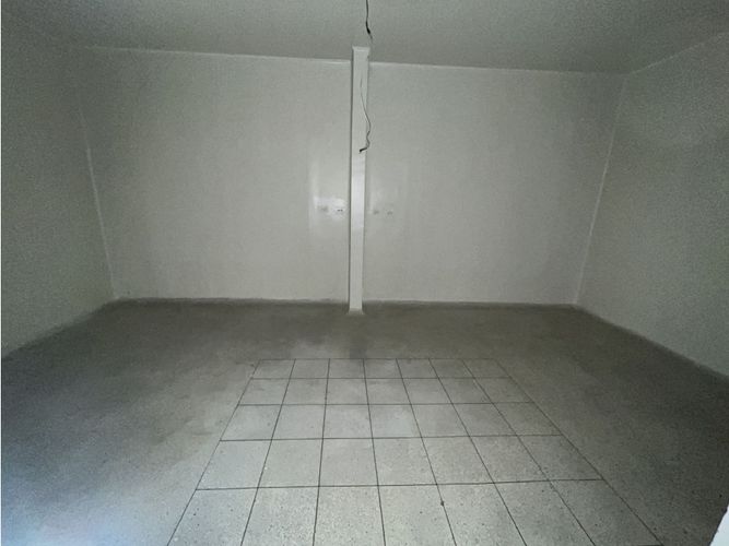 Edificio en venta en San Vicente, Cali, 1100 m² · foto 7 de 24