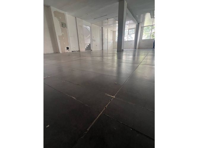 Edificio en venta en San Vicente, Cali, 1100 m² · foto 12 de 24