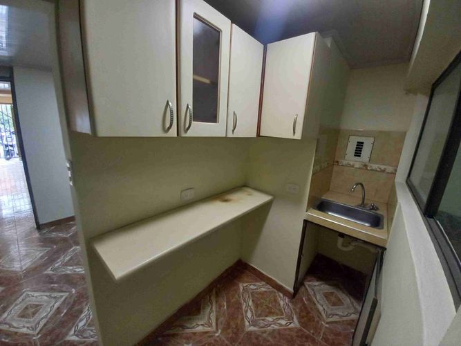 Local en arriendo en La Estrella, Manizales, 40 m² · foto 8 de 15