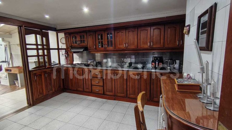 Casa en venta en Villagrande, Envigado · foto 2 de 9