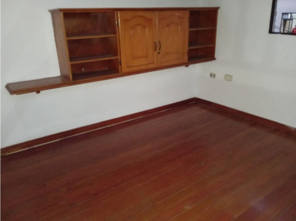 Casa en venta en Sector Plaza De Bolivar, Pereira · foto 6 de 10