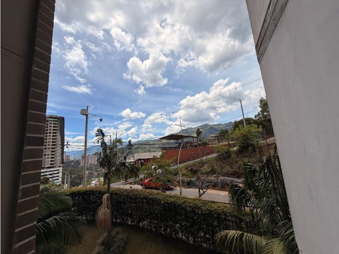 Apartamento de 2 alcobas en venta en Loma De San Jose, Sabaneta, 48 m² · foto 13 de 18