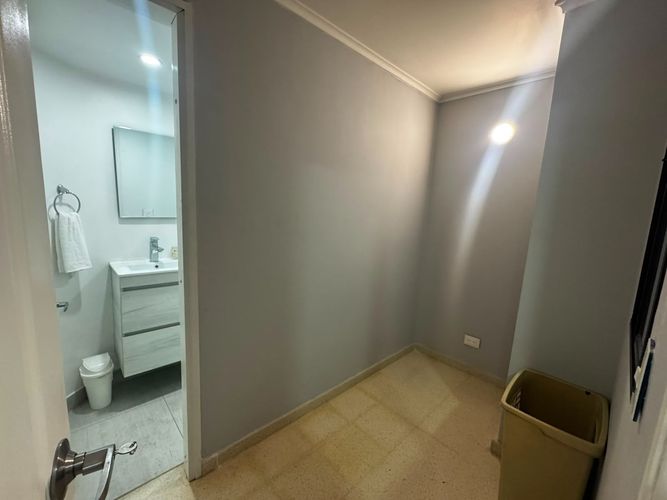 Apartamento de 3 alcobas en arriendo en Laureles, Medellín, 105 m² · foto 13 de 14