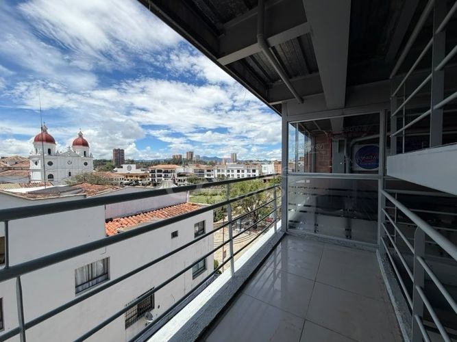 Local en arriendo en Centro, Rionegro, 200 m² · foto 2 de 16