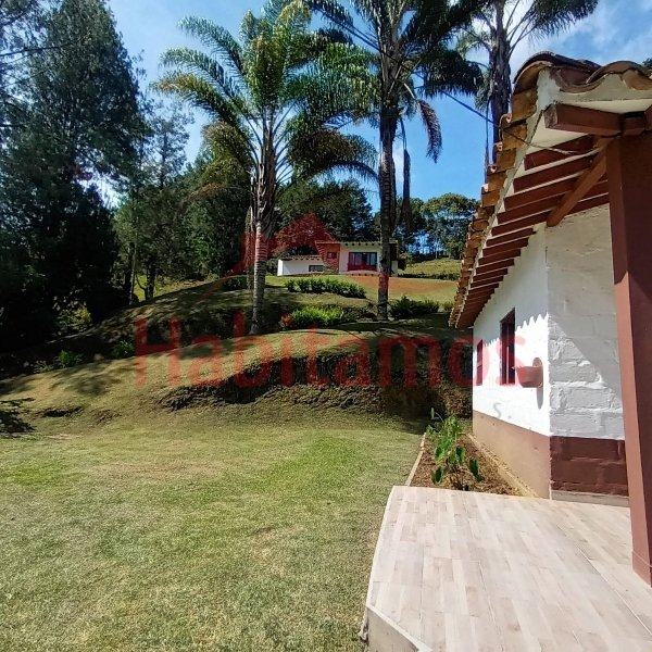 2BR House in Llano Grande (120 m²)
