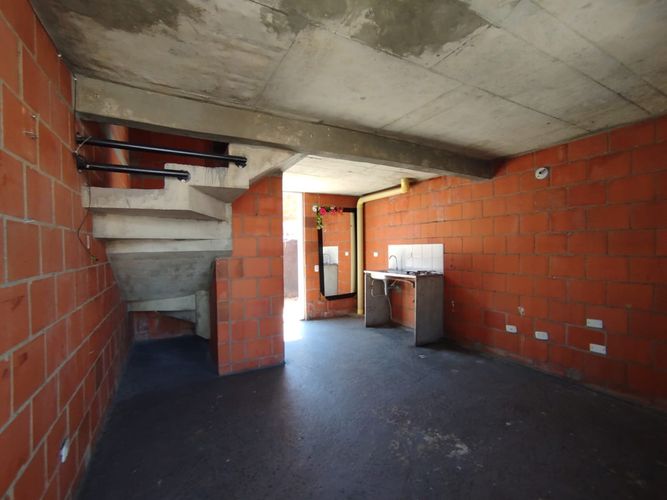 Casa de 2 alcobas en venta en Belalcazar, Cali, 60 m² · foto 4 de 23