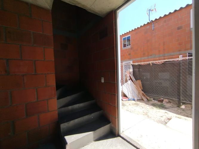 Casa de 2 alcobas en venta en Belalcazar, Cali, 60 m² · foto 19 de 23