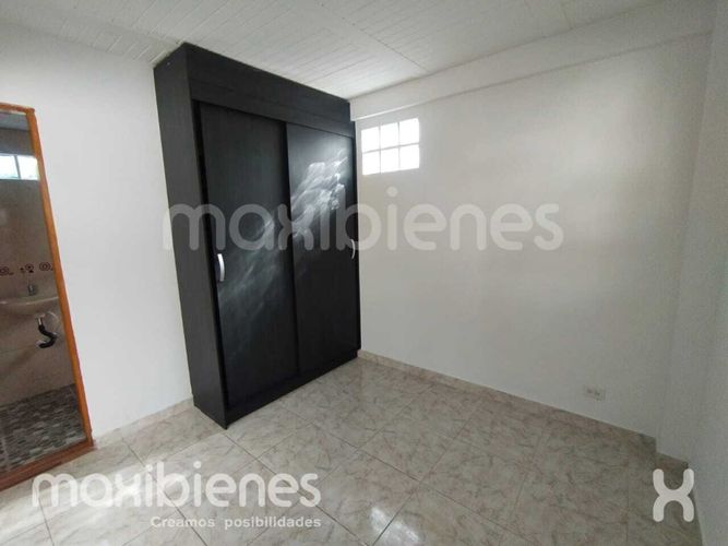 Apartaestudio en arriendo en San Lucas, Medellín, 24 m² · foto 5 de 8