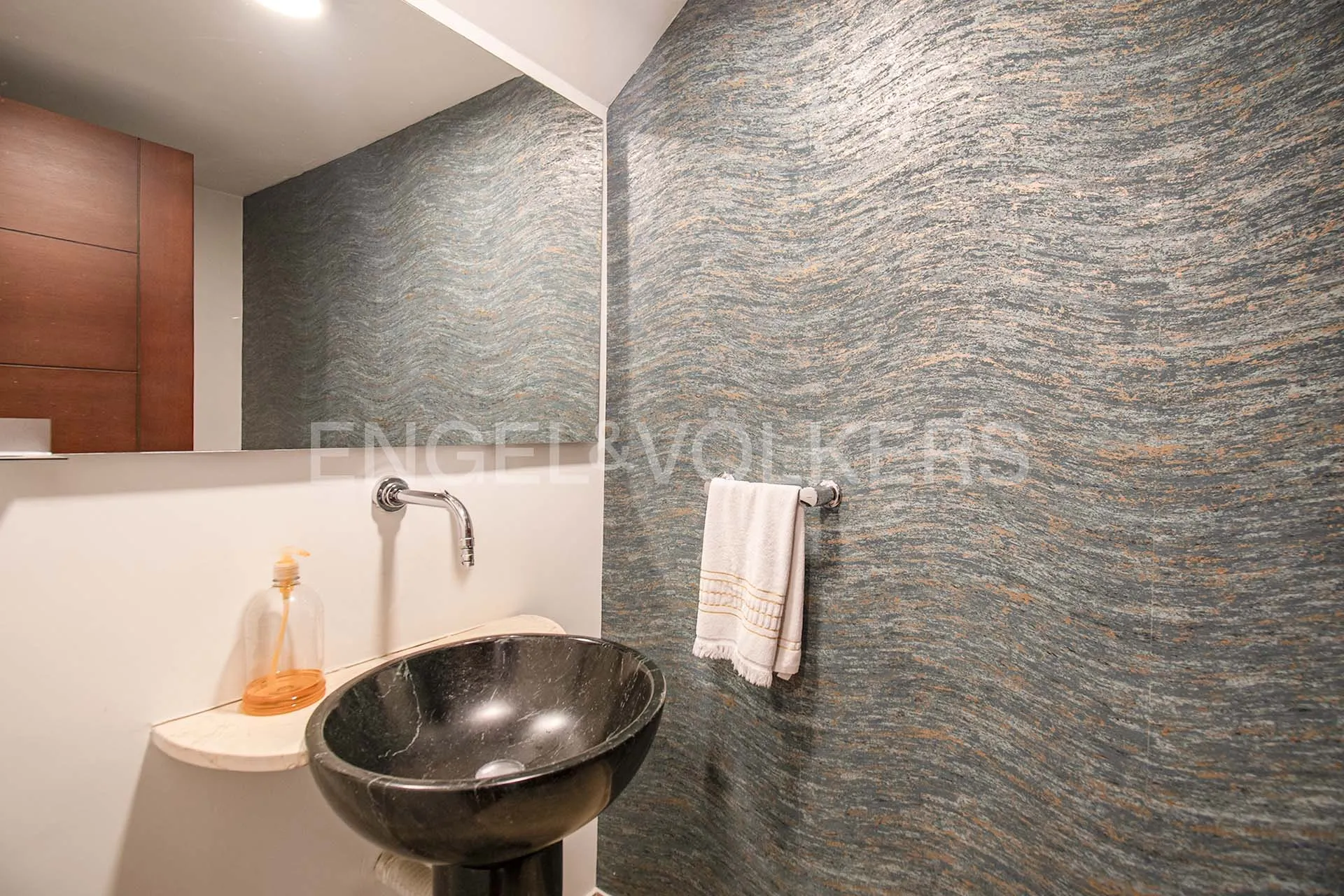 Casa en venta en Santa Barbara Alta, Bogotá · foto 5 de 12