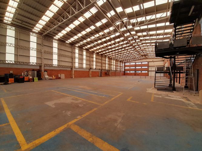 Bodega en venta en Siberia, Cota, 2217 m² · foto 16 de 24
