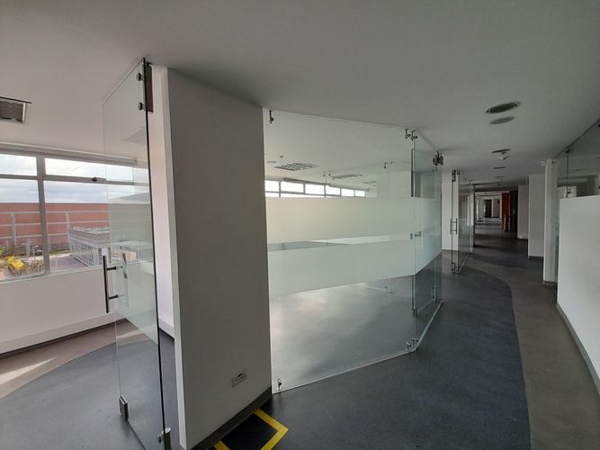 Bodega en venta en Siberia, Cota, 2217 m² · foto 24 de 24