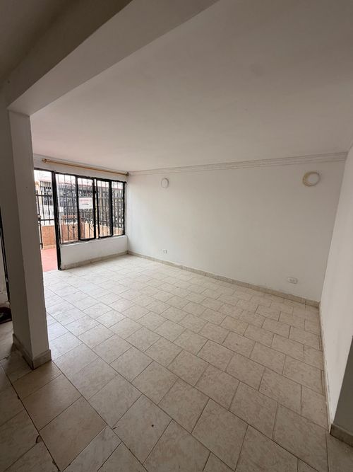 Casa de 5 alcobas en venta en Brisas De Los Alamos, Cali, 56 m² · foto 19 de 20