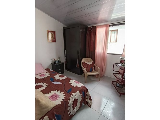 Casa de 4 alcobas en venta en Guayaquil, Armenia, 100 m² · foto 6 de 11