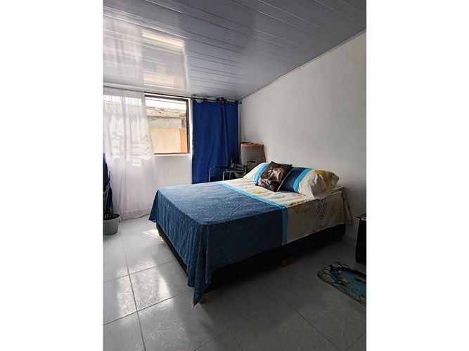Casa de 4 alcobas en venta en Guayaquil, Armenia, 100 m² · foto 7 de 11