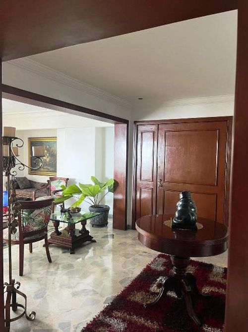 Apartamento de 4 alcobas en venta en Bellavista, Cali, 319 m² · foto 24 de 24