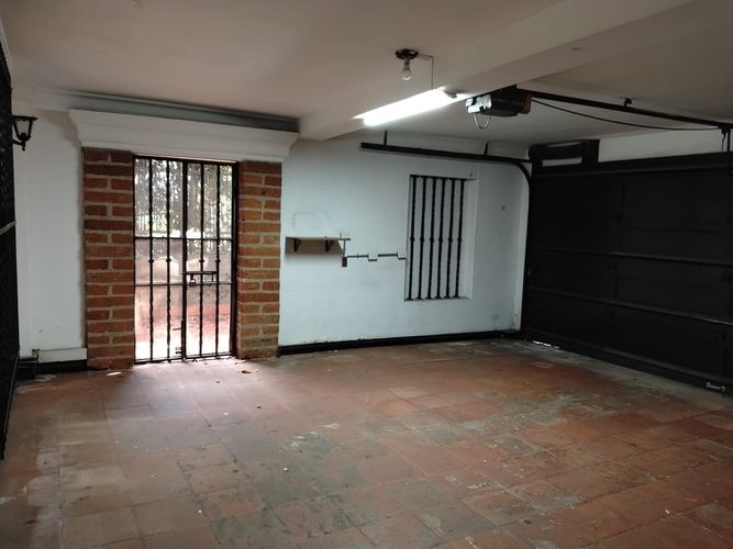 Oficina en arriendo en El Poblado, Medellín, 604 m² · foto 2 de 17