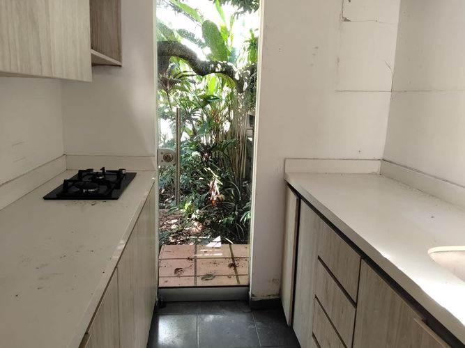 Oficina en arriendo en El Poblado, Medellín, 604 m² · foto 4 de 17