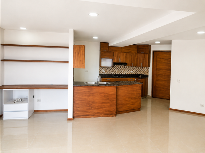Apartamento de 3 alcobas en venta en Las Lomitas, Itagüí, 110 m² · foto 5 de 13