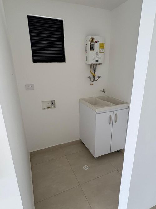 Apartamento de 3 alcobas en venta en Armenia, 70 m² · foto 9 de 9