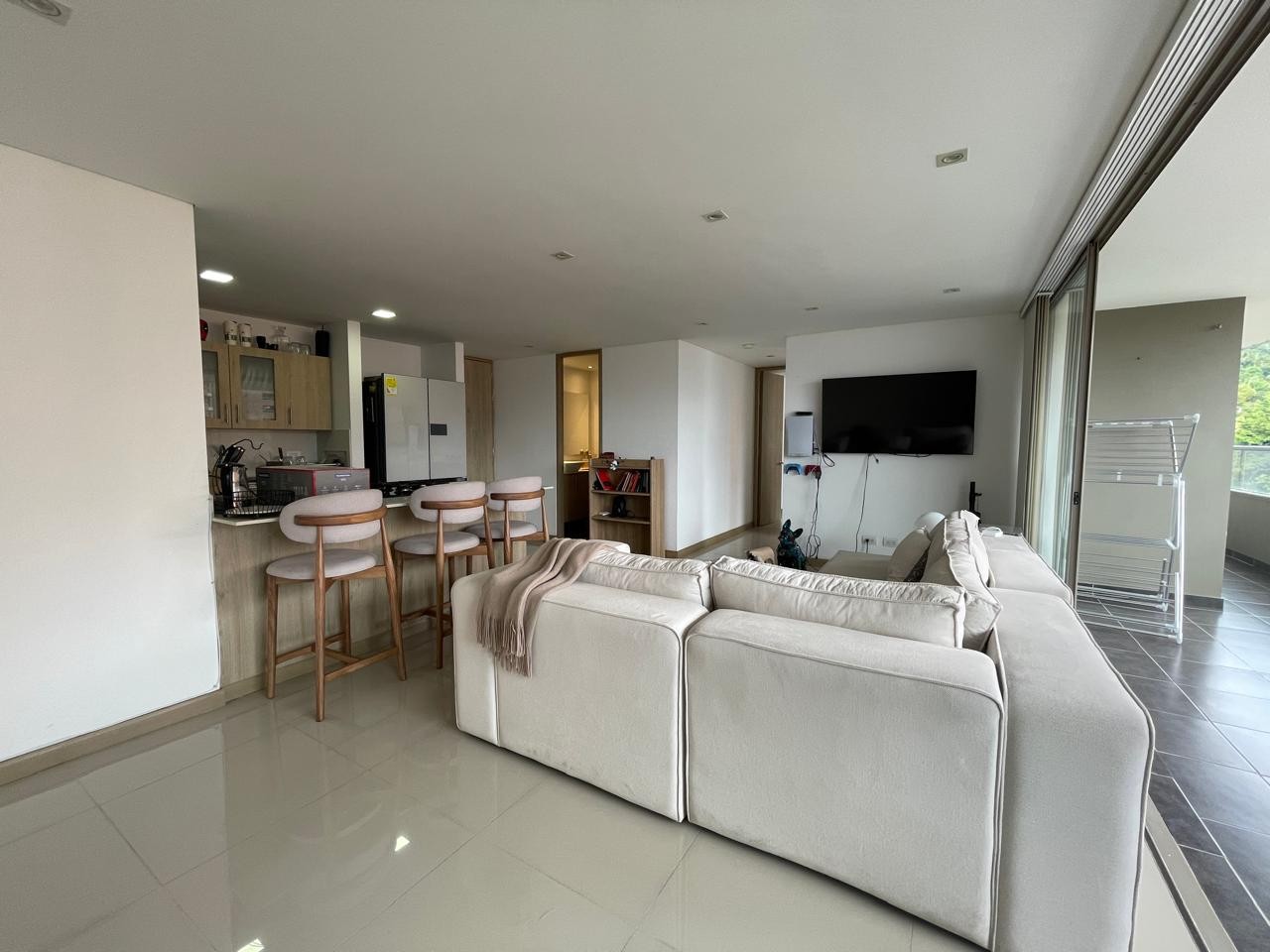 Apartamento en venta en Loma Del Esmeraldal, Envigado · foto 7 de 24