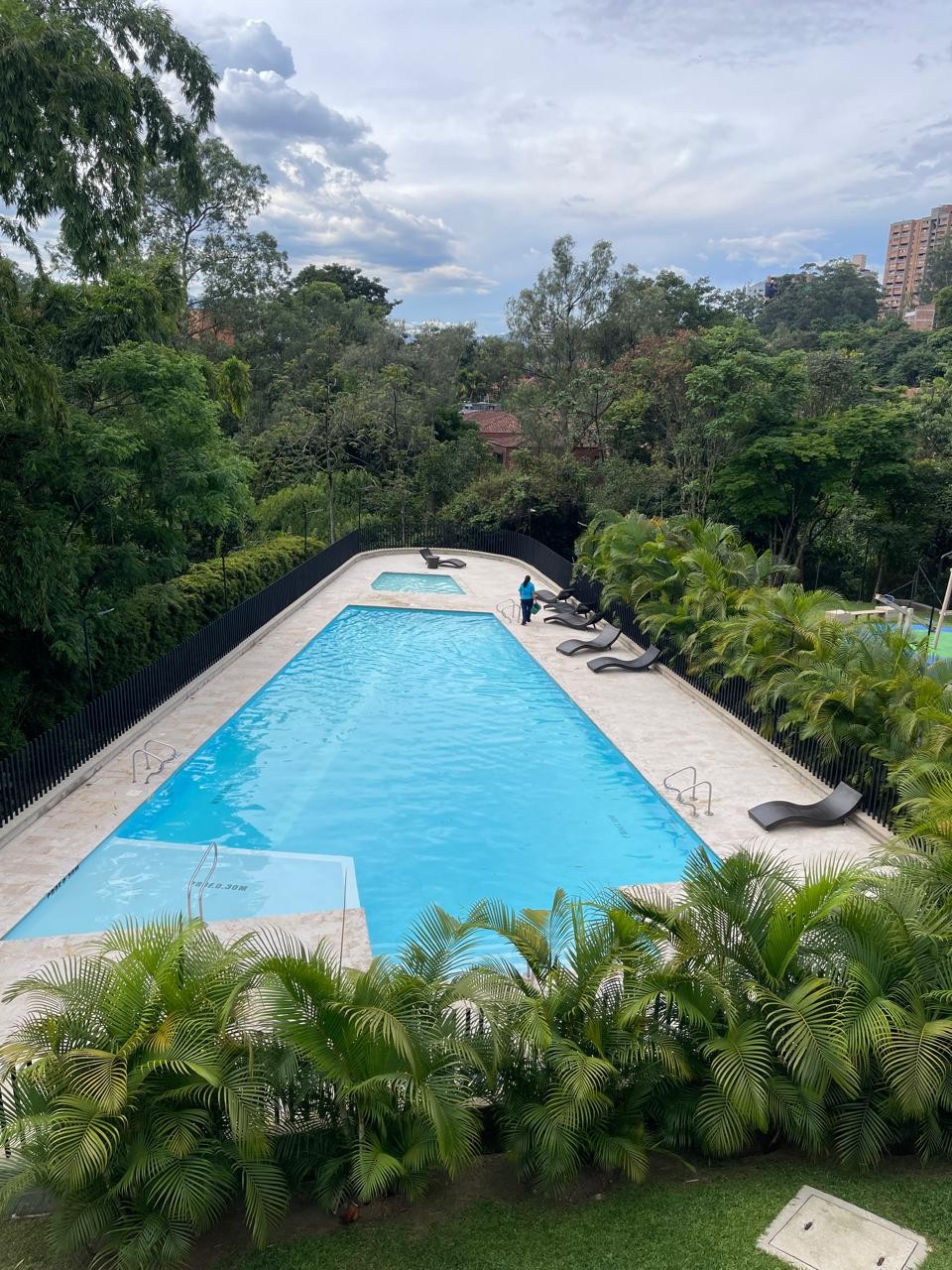 Apartamento en venta en Loma Del Esmeraldal, Envigado · foto 13 de 24