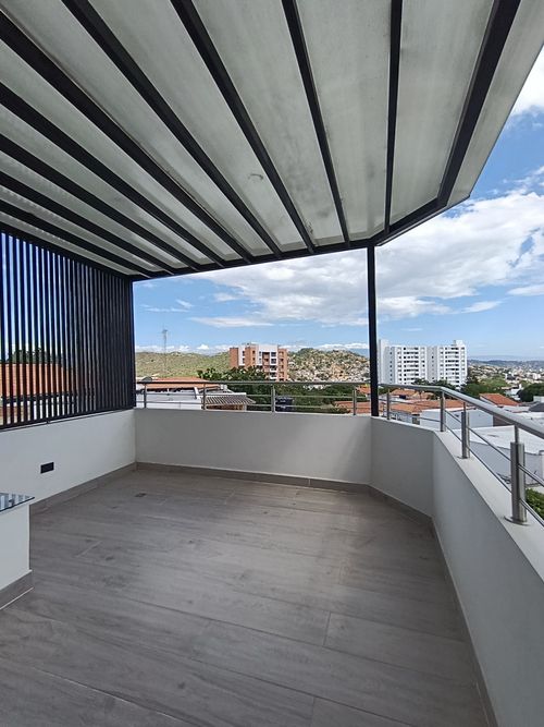 Casa de 3 alcobas en venta en Bellavista, Los Patios, 290 m² · foto 14 de 19