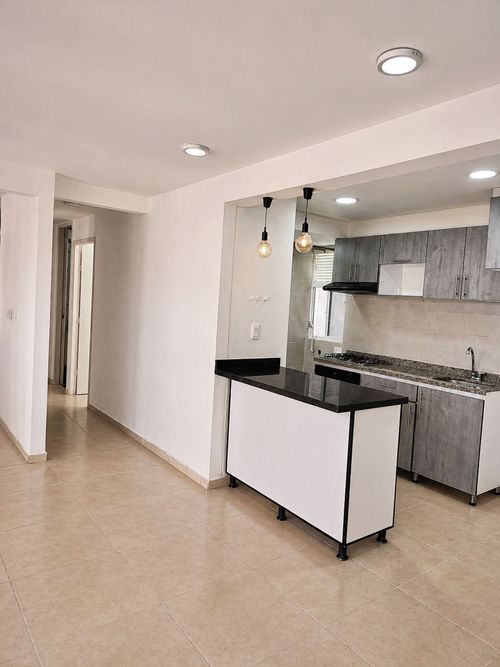 Apartamento de 3 alcobas en venta en Bochalema, Cali, 66 m² · foto 2 de 13