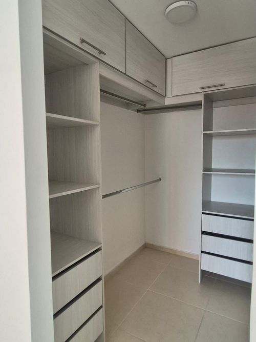 Apartamento de 3 alcobas en venta en Bochalema, Cali, 66 m² · foto 7 de 13
