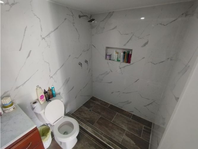 Apartamento de 4 alcobas en venta en La Flora, Cali, 98 m² · foto 10 de 24