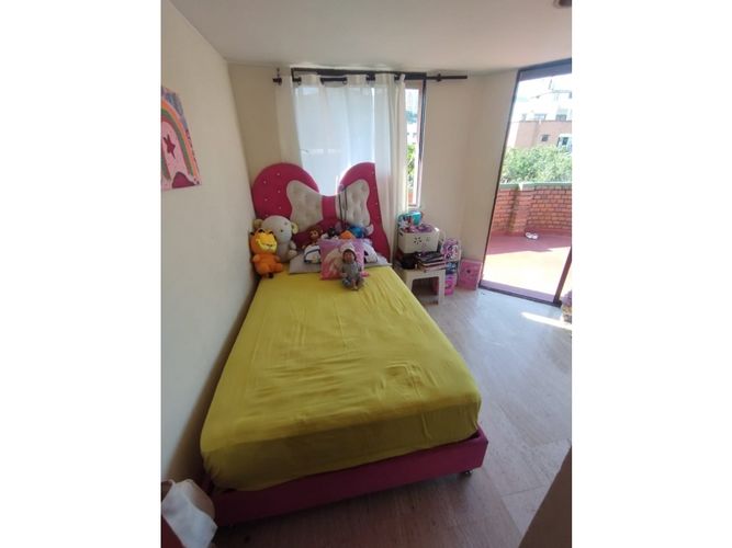 Apartamento de 4 alcobas en venta en La Flora, Cali, 98 m² · foto 18 de 24