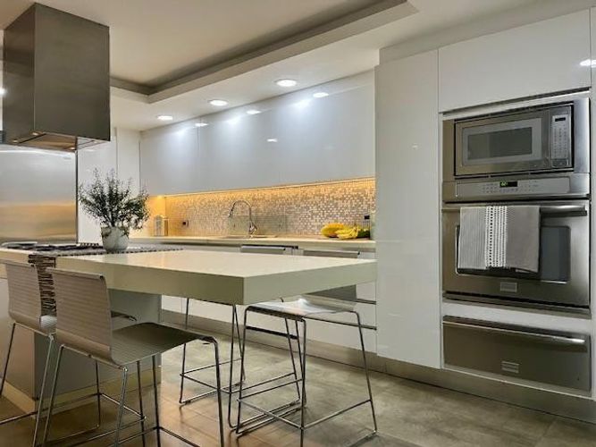Apartamento de 3 alcobas en venta en Cristales, Cali, 180 m² · foto 11 de 24