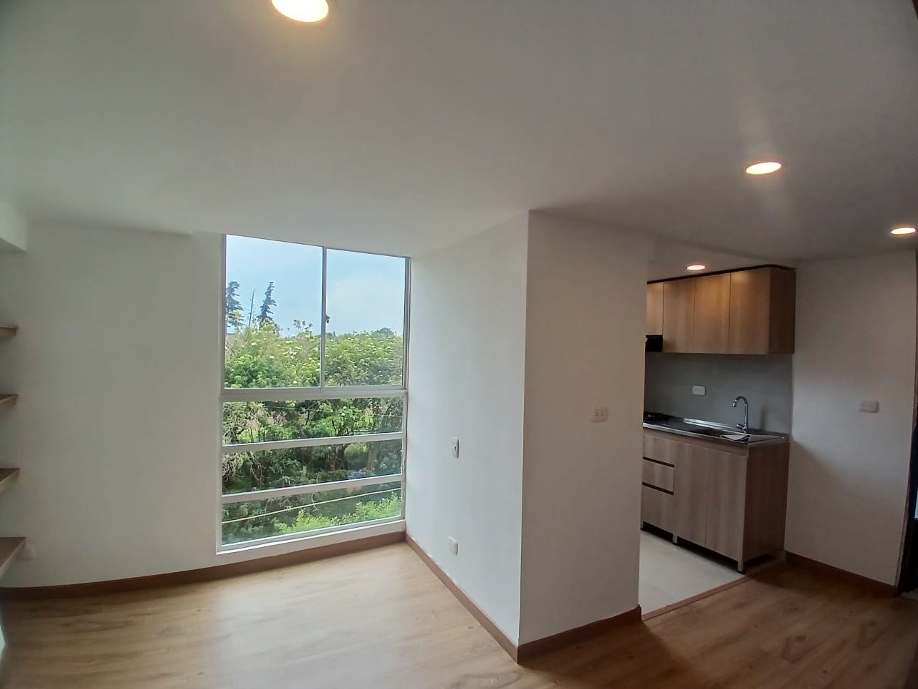 Apartaestudio en Arriendo en San antonio norte, Bogotá