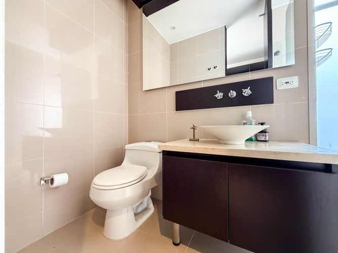 Apartamento de 3 alcobas en venta en Chicó Navarra, Bogotá, 156 m² · foto 12 de 12