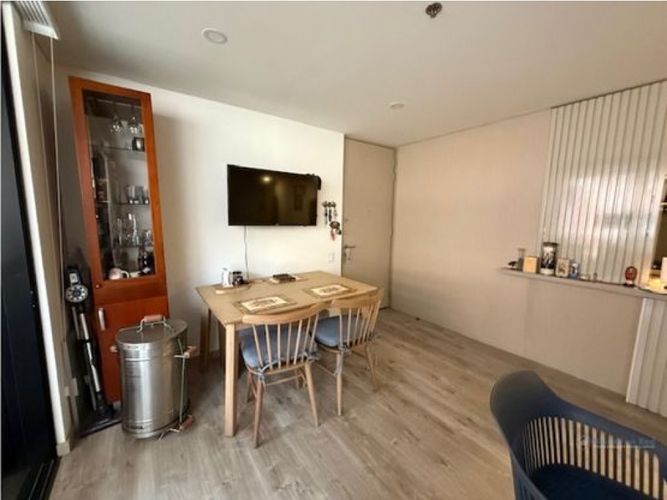 Apartamento de 2 alcobas en venta en El Poblado, Medellín, 90 m² · foto 6 de 24