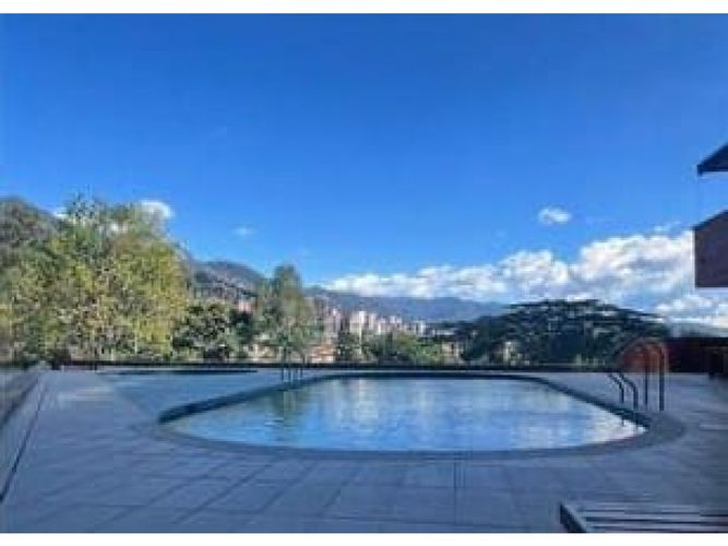 Apartamento de 2 alcobas en venta en El Poblado, Medellín, 90 m² · foto 17 de 24