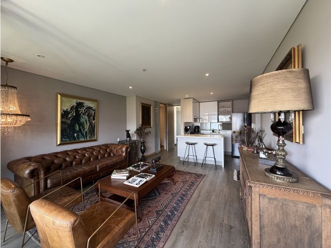 Apartamento de 2 alcobas en venta en Los Naranjos, Medellín, 91 m² · foto 4 de 10