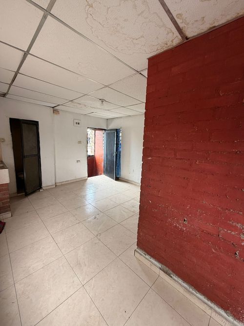 Casa de 6 alcobas en venta en Guillermo Valencia, Cali, 300 m² · foto 8 de 14