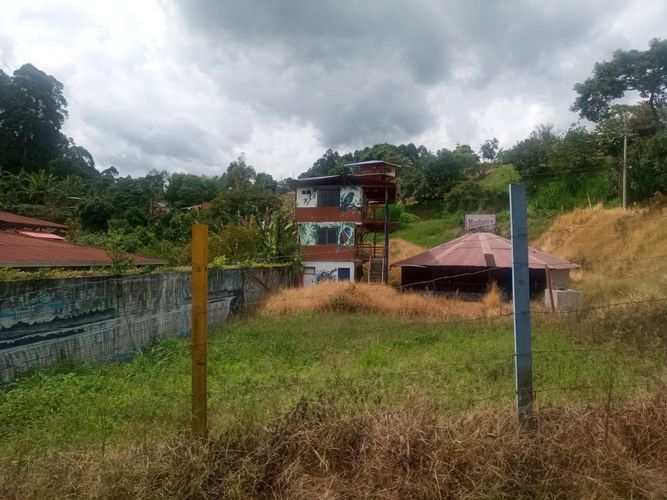 Lote en venta en Arabia, Pereira · foto 3 de 3