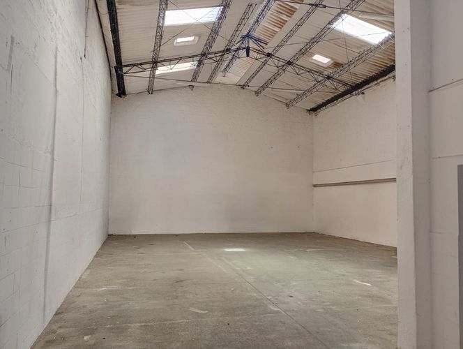 Bodega en arriendo en Virgen Del Carmen, Sabaneta, 300 m² · foto 5 de 15