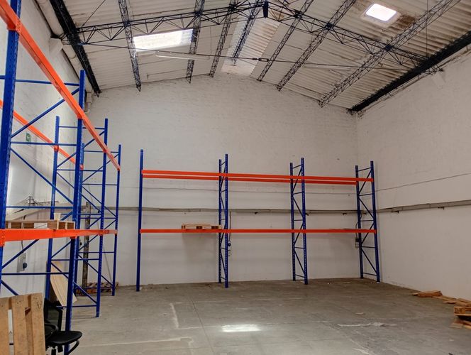 Bodega en arriendo en Virgen Del Carmen, Sabaneta, 300 m² · foto 7 de 15