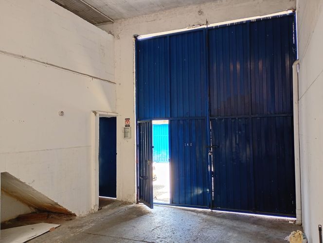 Bodega en arriendo en Virgen Del Carmen, Sabaneta, 300 m² · foto 4 de 15
