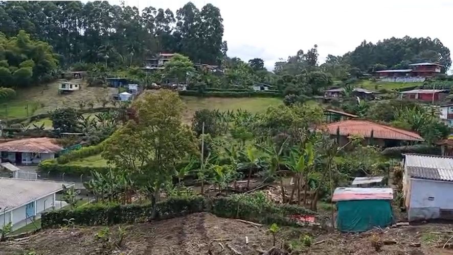 Lote en venta en Arabia, Pereira · foto 2 de 6