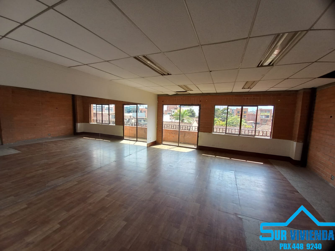 Oficina en arriendo en Zona Centro, Envigado, 480 m² · foto 4 de 24