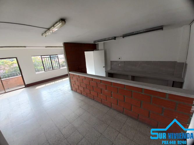 Oficina en arriendo en Zona Centro, Envigado, 480 m² · foto 5 de 24