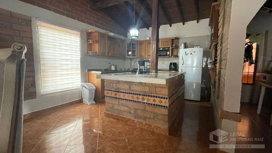 Casa de 3 alcobas en venta en San Cristobal, Medellín, 700 m² · foto 3 de 12