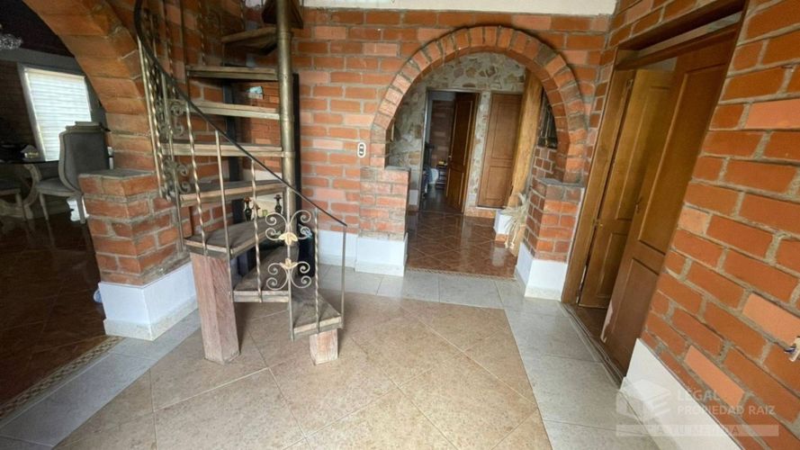 Casa de 3 alcobas en venta en San Cristobal, Medellín, 700 m² · foto 8 de 12